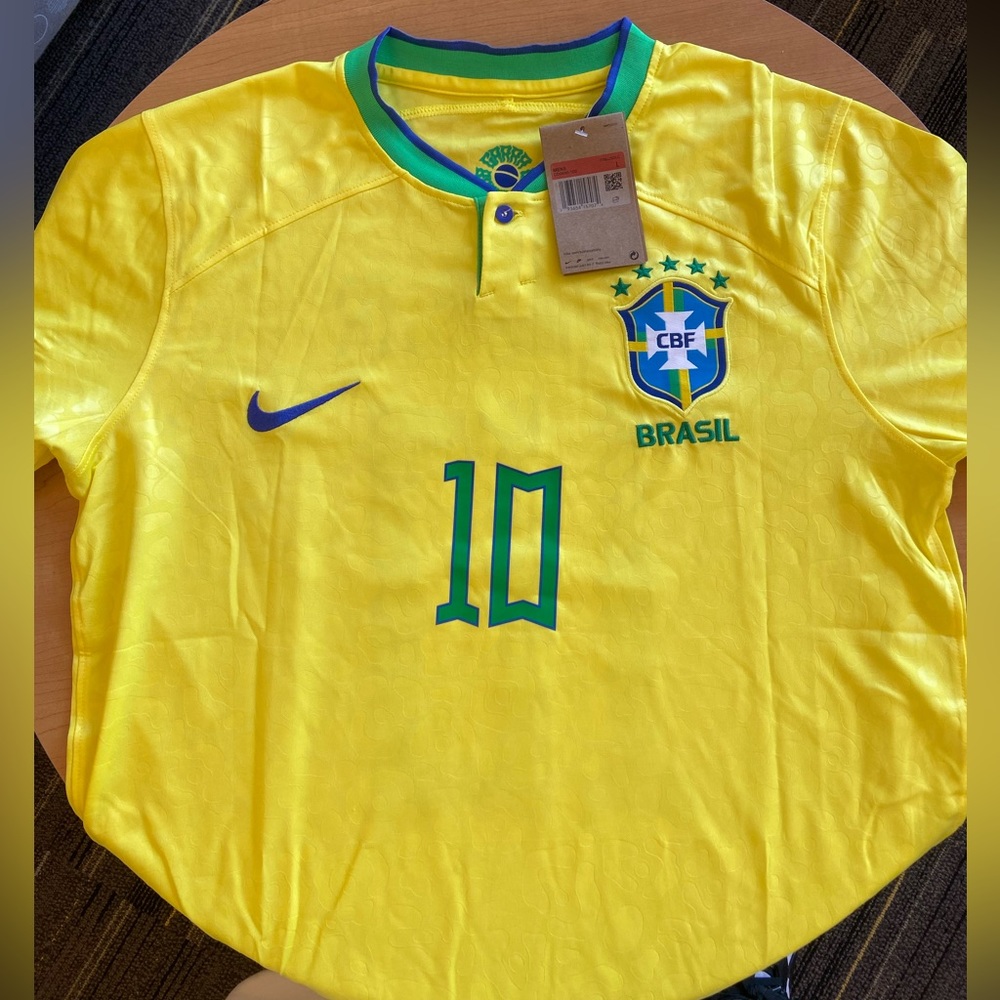 Neymar Jr Brazil Home Soccer Jersey